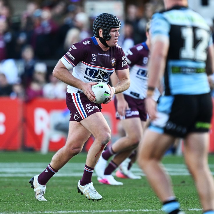 Sunday footy: Sharks dominating Sea Eagles; Titans terrific