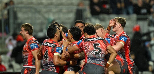 As it happened: Dragons stun Sharks; Knights win thriller