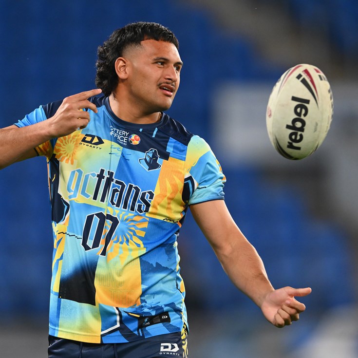 Thursday night footy: Titans v Cowboys