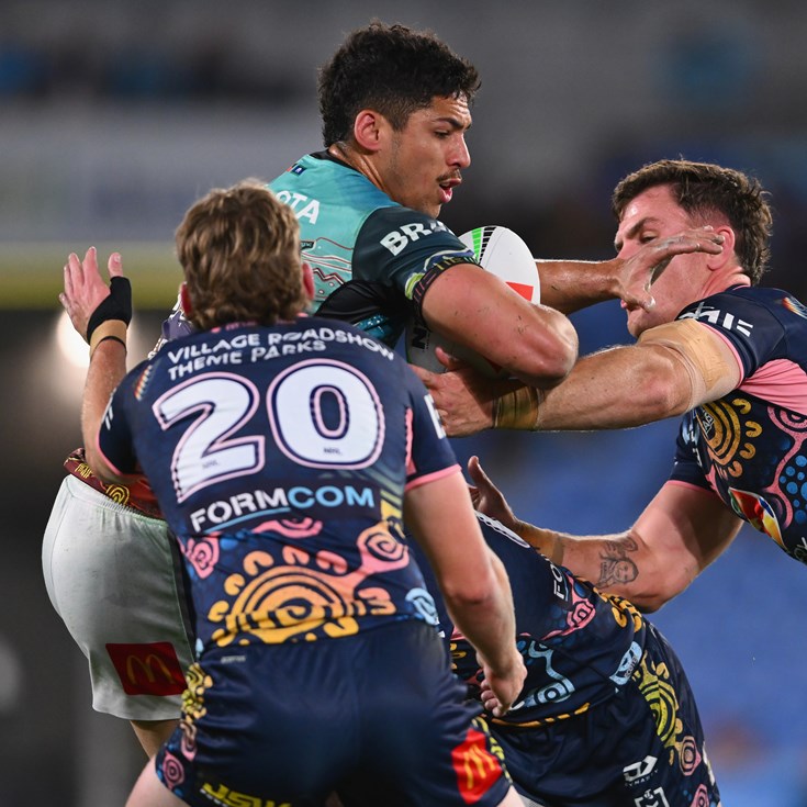 Thursday night footy: Cowboys keeping Titans at bay