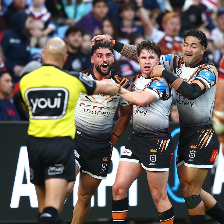 As it happened: Tigers upstage Roosters; Sharks in comeback win