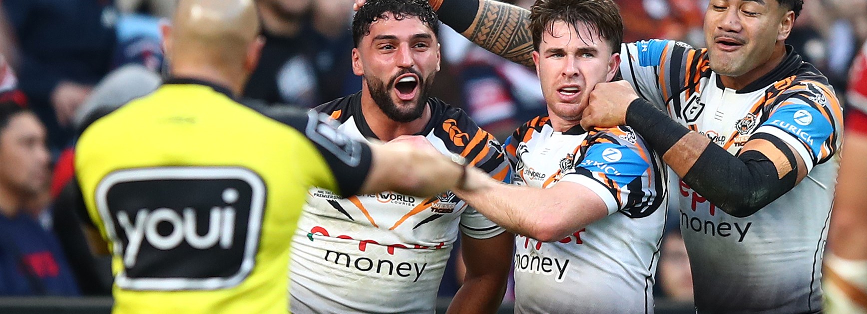 As it happened: Tigers rattle Roosters; Sharks in comeback win