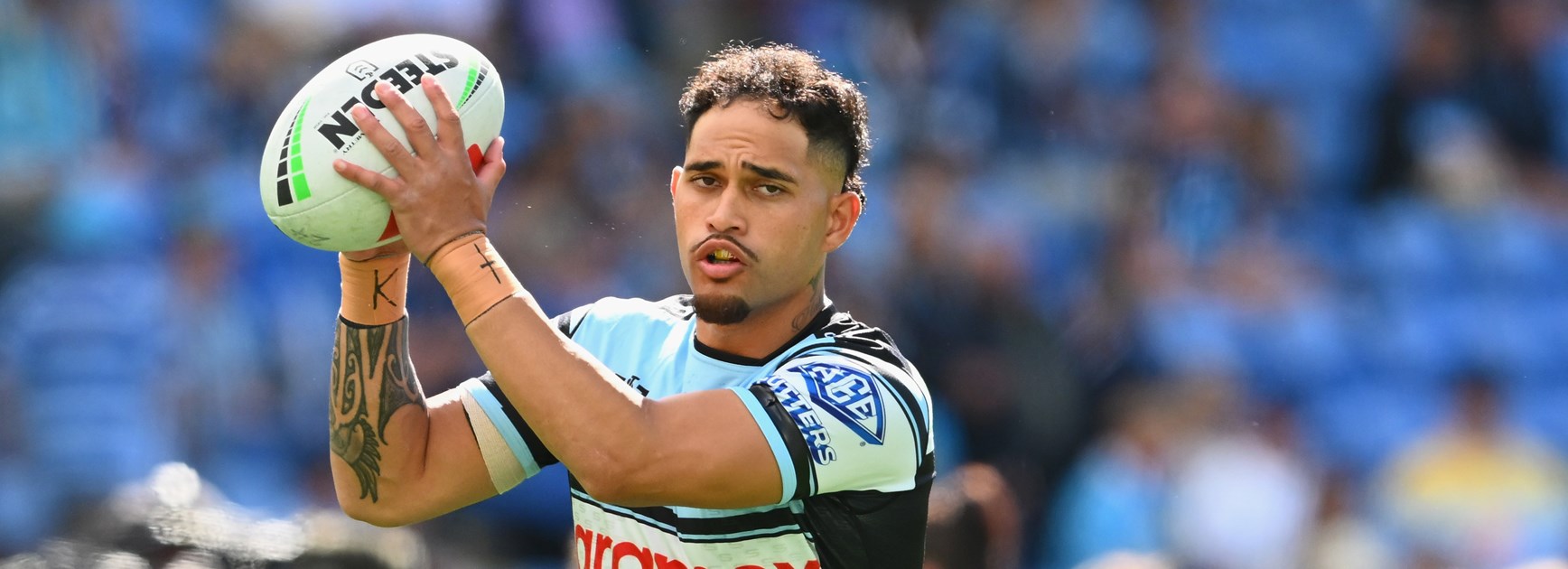 NRL Sunday: Titans v Sharks; Roosters v Wests Tigers