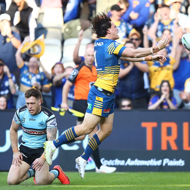 NRL Sunday: Eels v Sharks; Warriors back on top