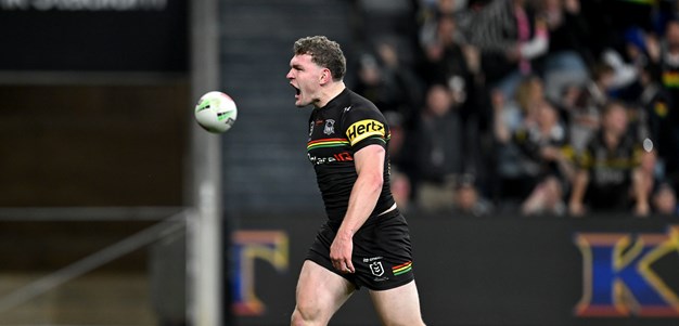 As it happened: Panthers back on top; Manly keep dream alive