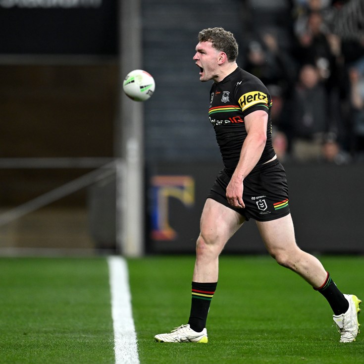 As it happened: Panthers back on top; Manly keep dream alive