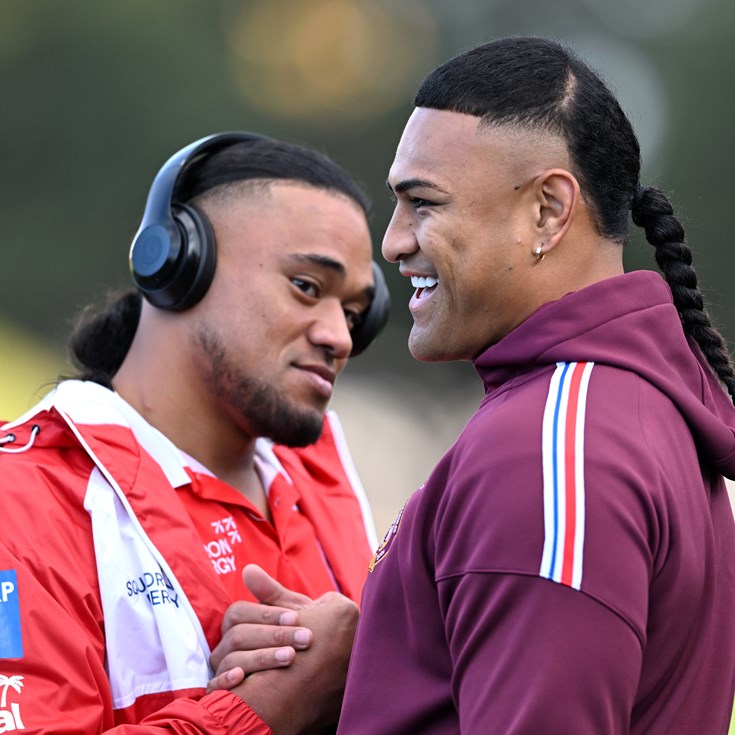 Friday night lights: Sea Eagles v Dragons; Panthers v Bulldogs
