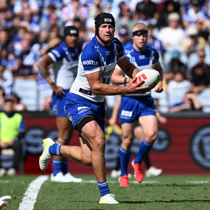 Saturday slate: Knights lead grinding contest over Bulldogs