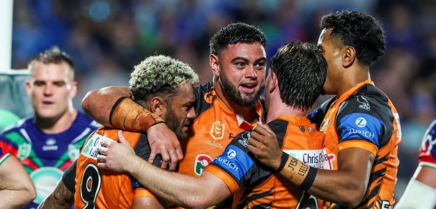Friday night footy: Warriors v Wests Tigers; Broncos v Dolphins