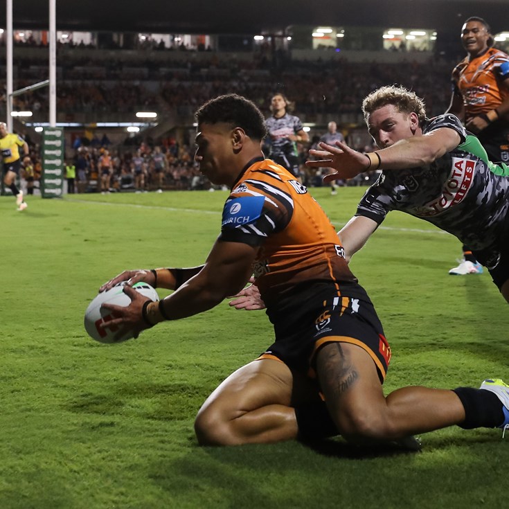 Thursday night footy: Tigers take control over Raiders