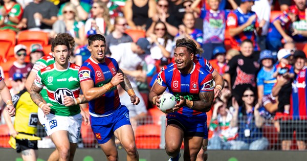 Knights outlast Rabbitohs 42-38 in frantic thriller as Latrell Mitchell’s late heroics undone by Walker’s shove — image 2