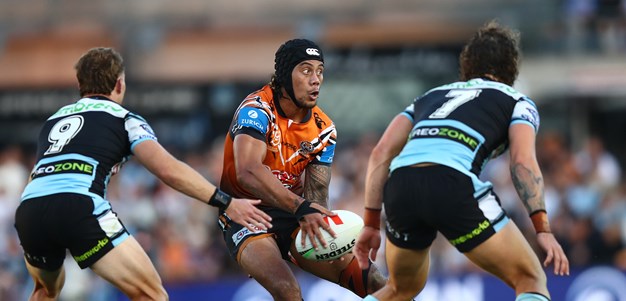 Sizzling Sunday: Sharks v Wests Tigers; Knights win thriller; Panthers v Sea Eagles