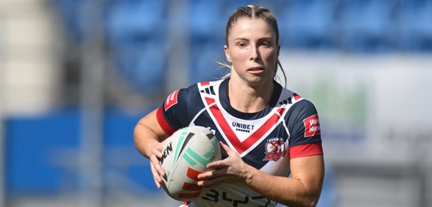 Aiken returns in style to share early Dally M lead