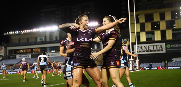 As it happened: Back-to-back Broncos hold off desperate Sharks