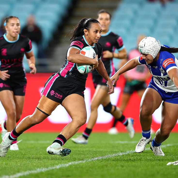 NRLW Saturday: Bulldogs v Sharks; Warriors outgun Cowboys; Roosters comeback win