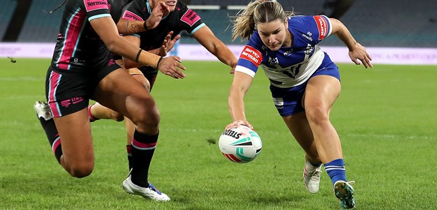 NRLW Saturday: Bulldogs v Sharks; Warriors outgun Cowboys; Roosters comeback win