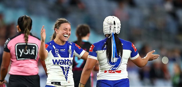 Bulldogs flyers developing a pretty Andie combination