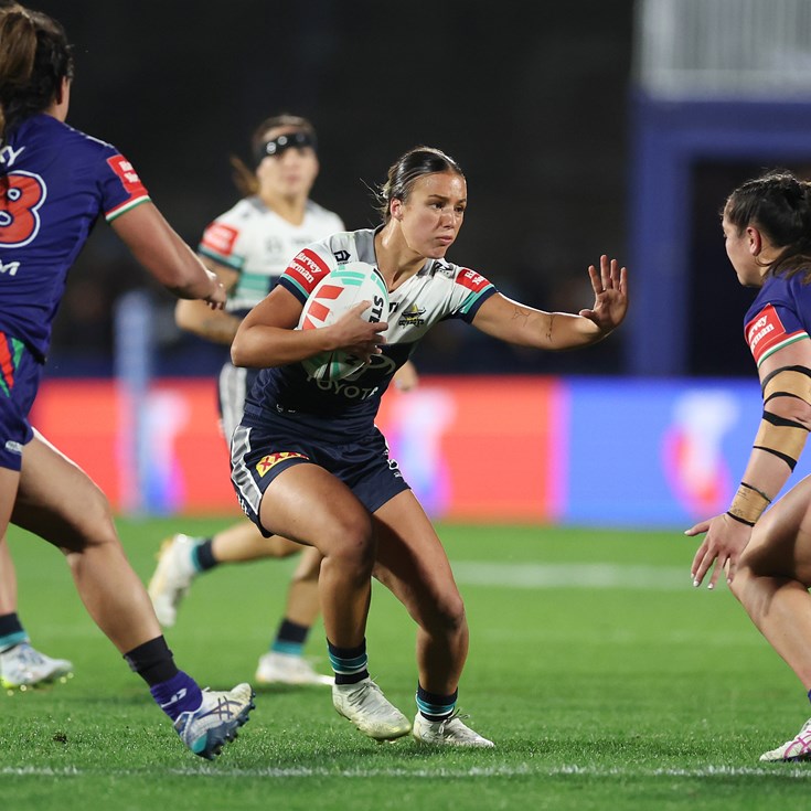 NRLW Saturday: Warriors v Cowboys; Roosters comeback win