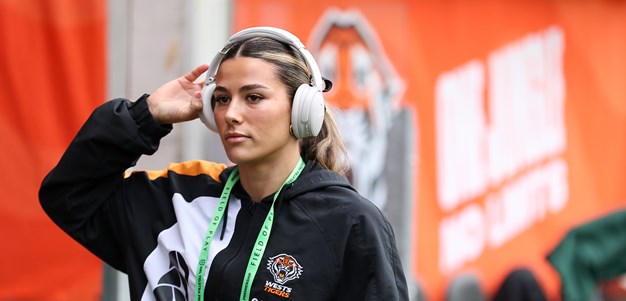 NRLW Sunday: Wests Tigers v Warriors; Cowboys v Sharks; Raiders win thriller