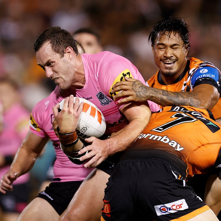 Friday night footy: Wests Tigers v Panthers; Dolphins take late win over Warriors