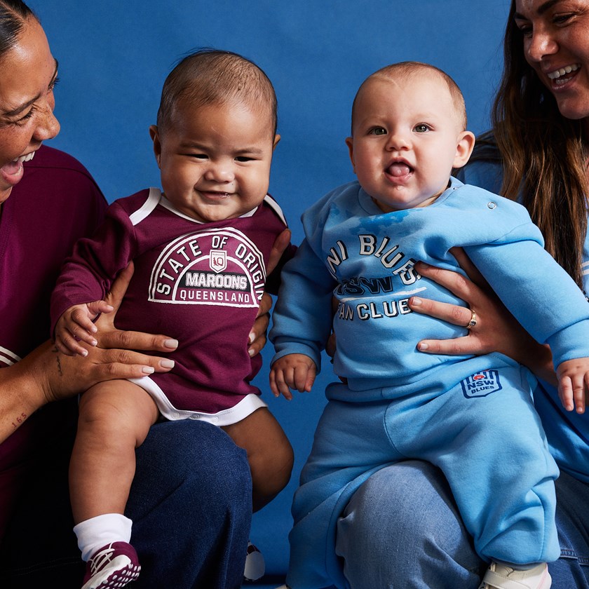 Shannon Mato and Millie Elliott with their babies, Charnze-Pati and Gigi.