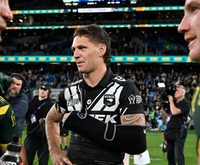 Casualty Ward: Surgery for Ponga; Mariner, Moses hurt