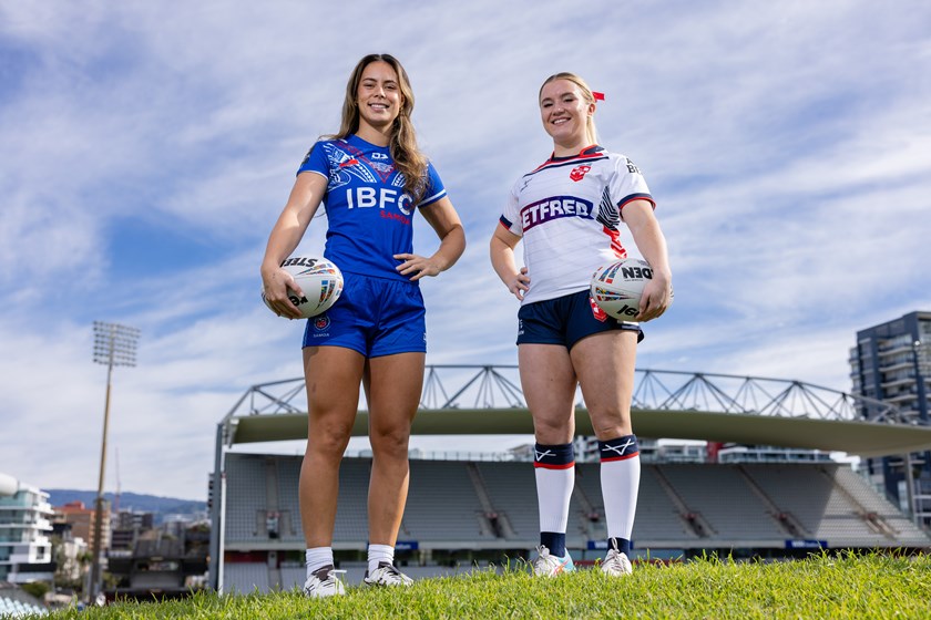 England international Bella Sykes with Fetu Samoa star Taliah Fuimaono at WIN Stadium where they will meet during the World Cup.