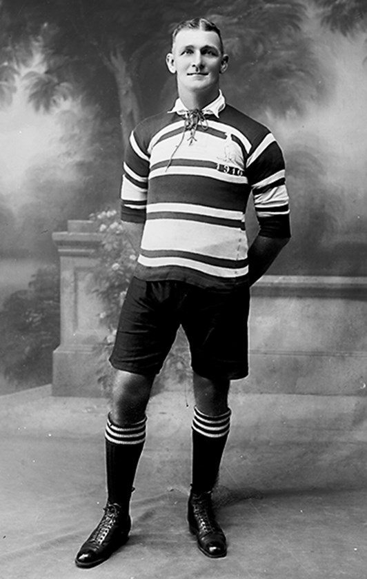 Portrait shot of Sandy Pearce in his 1910 Australian uniform.
